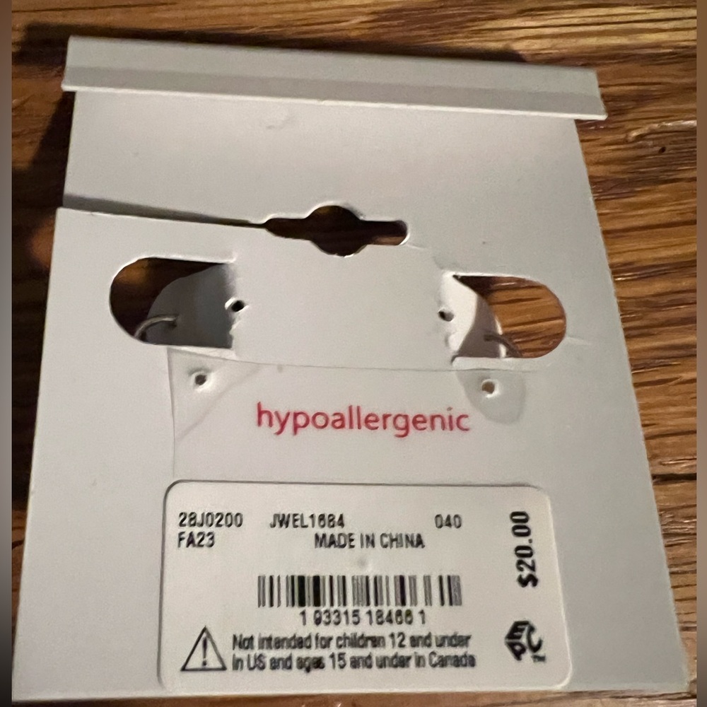 Lucky Brand heart earrings new - Picture 2 of 4